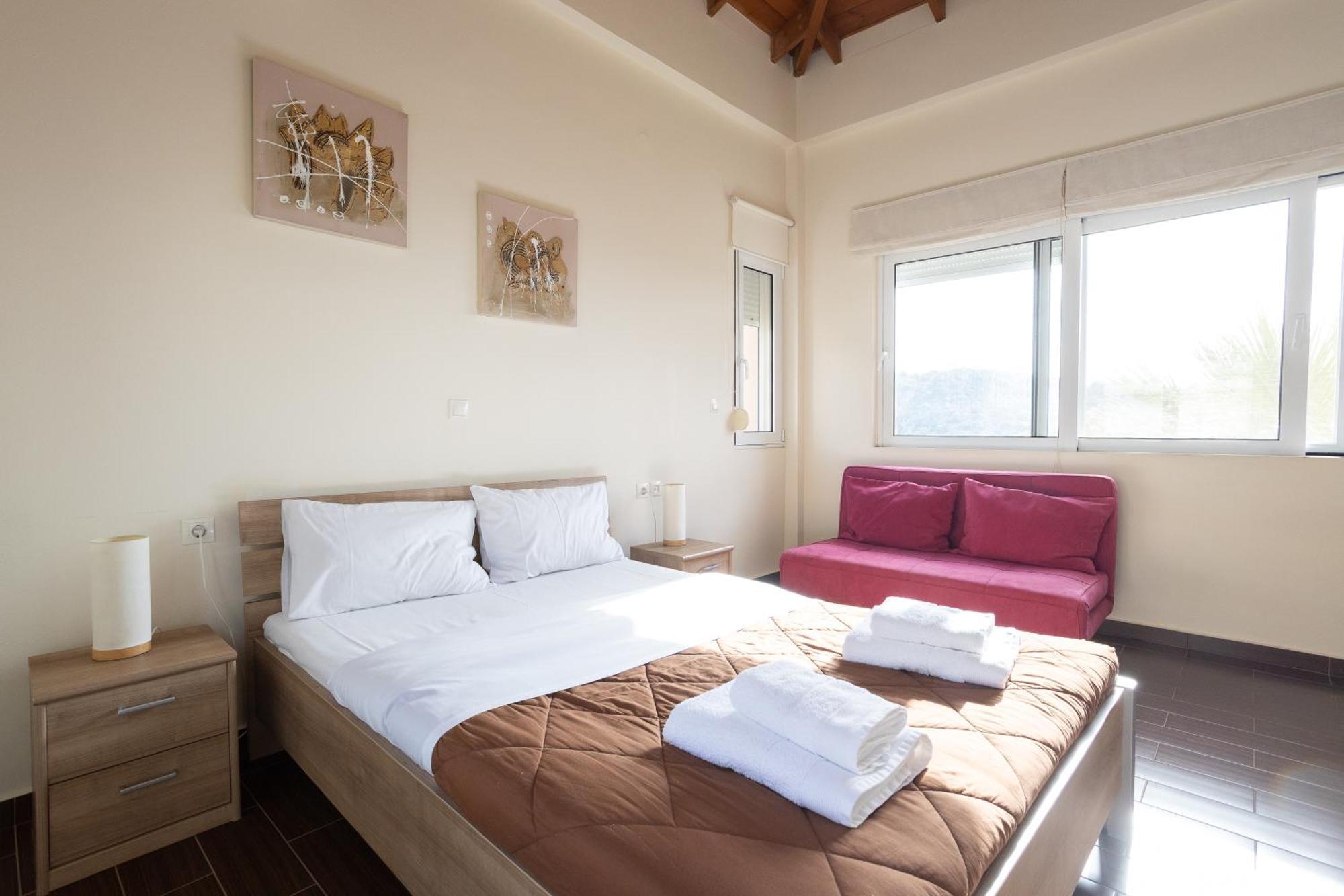 Meliades Villas Agia Marina 외부 사진
