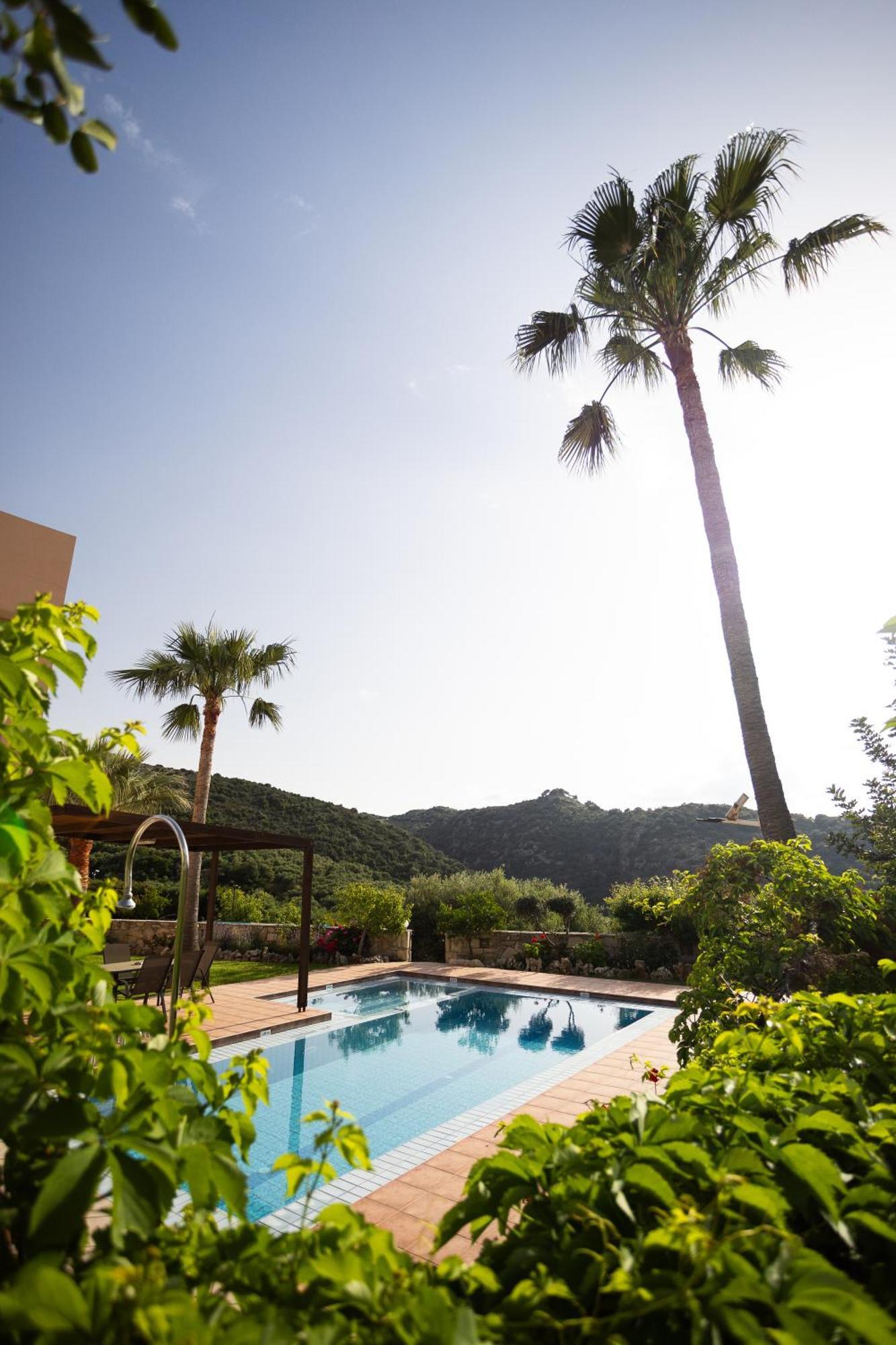 Meliades Villas Agia Marina 외부 사진