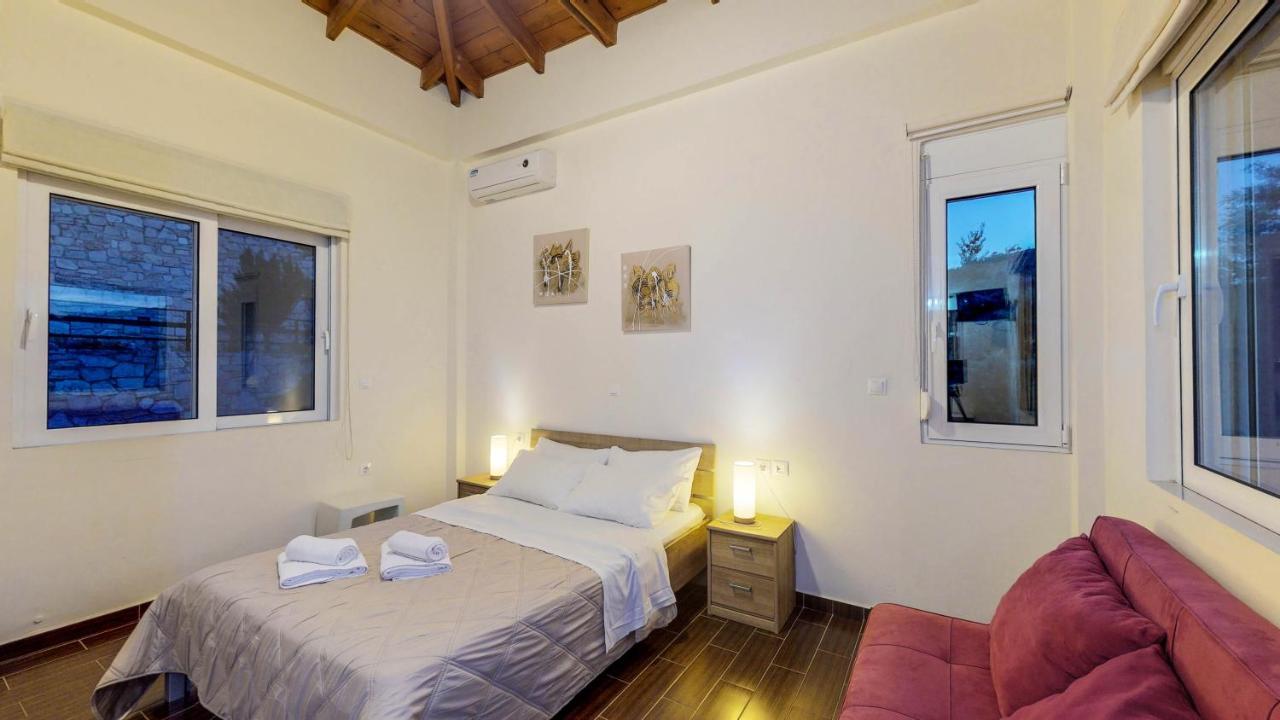Meliades Villas Agia Marina 외부 사진