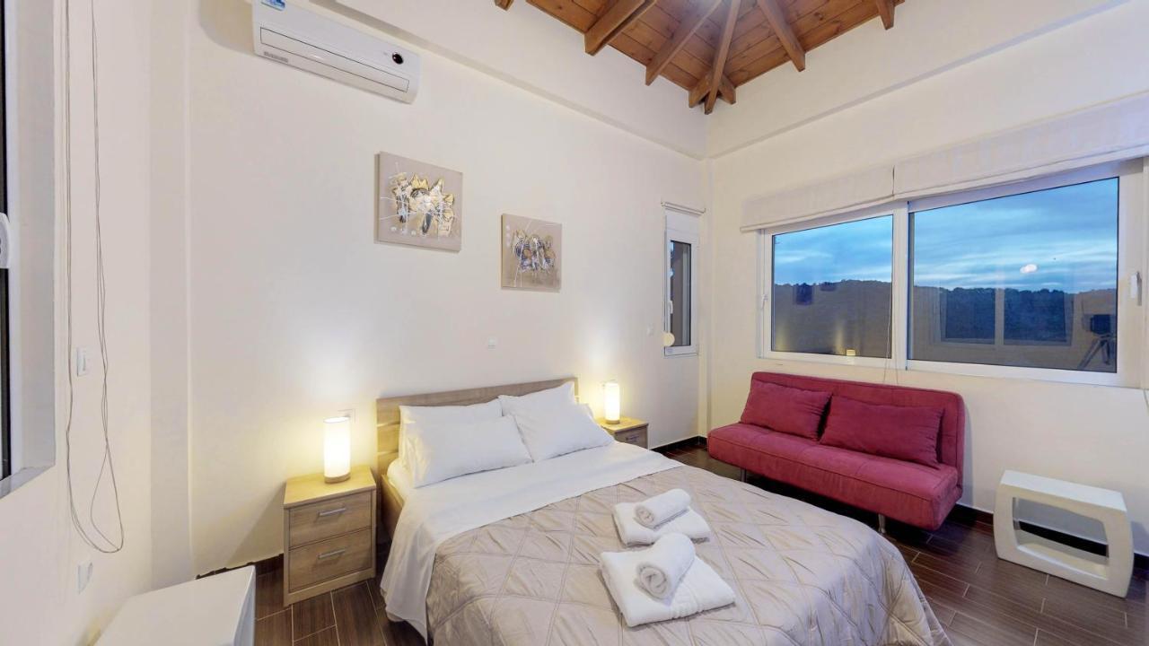 Meliades Villas Agia Marina 외부 사진