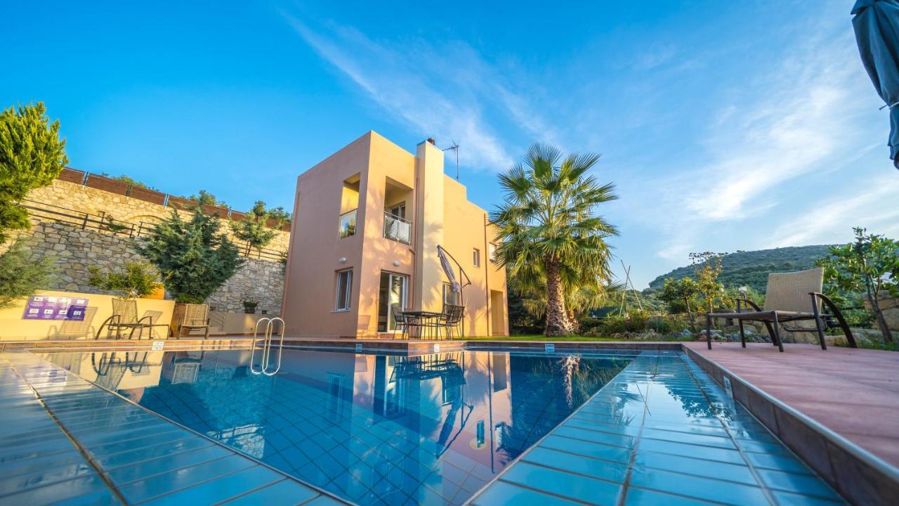 Meliades Villas Agia Marina 외부 사진
