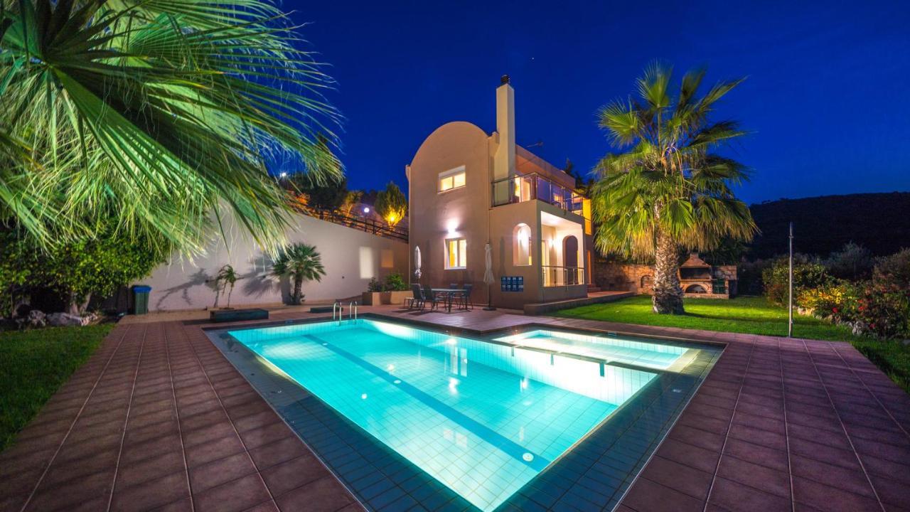 Meliades Villas Agia Marina 외부 사진