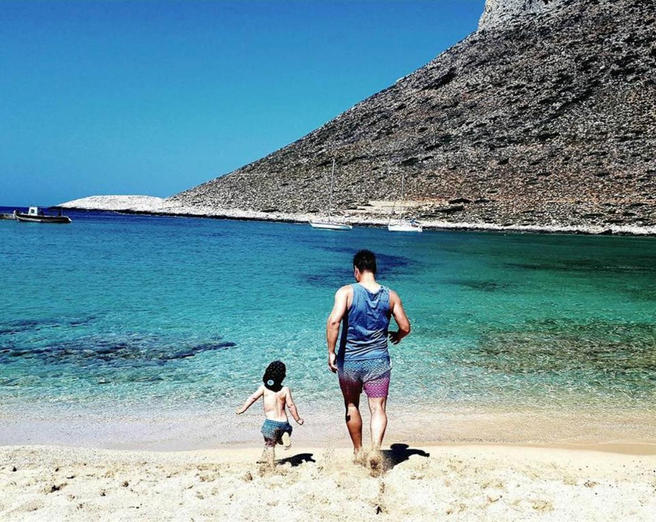 Meliades Villas Agia Marina 외부 사진